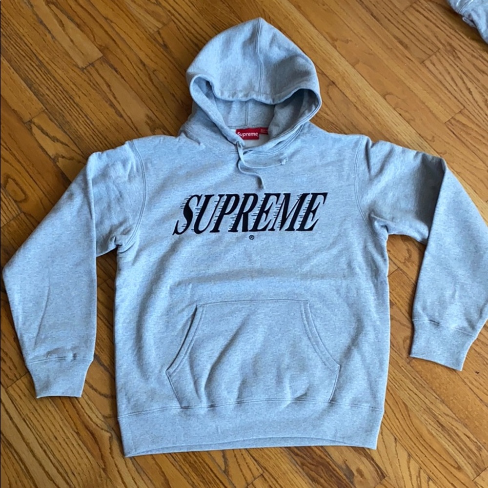 Supreme Hoodie